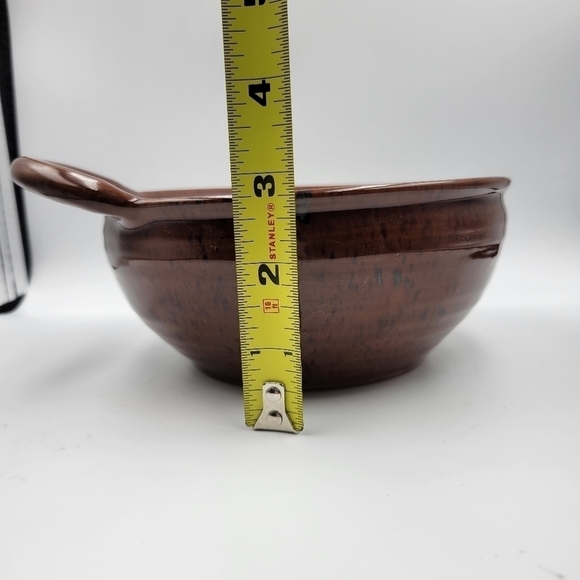 Vintage Redware Pottery Bowl with Brown Glaze & Handle - Picture 5 of 6